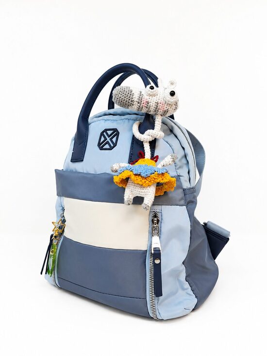 Zèlie le zebre breloque sac a dos 